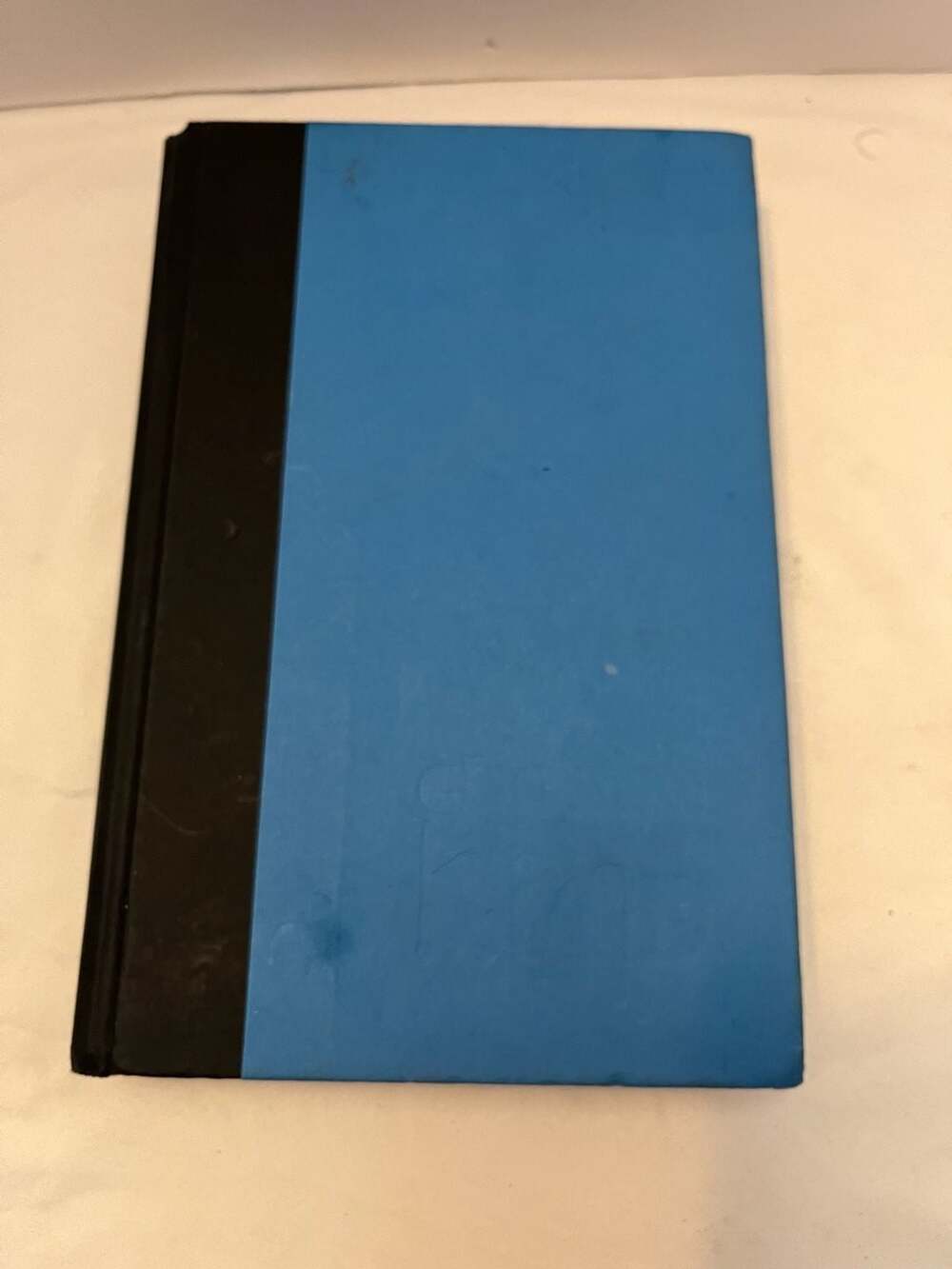 Wonder Hardcover Book by R.J. Palacio